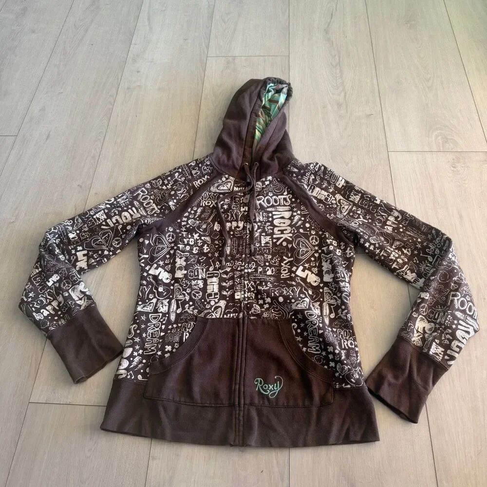 Roxy Y2K Juniors hoodie features a brown all-over print design size L